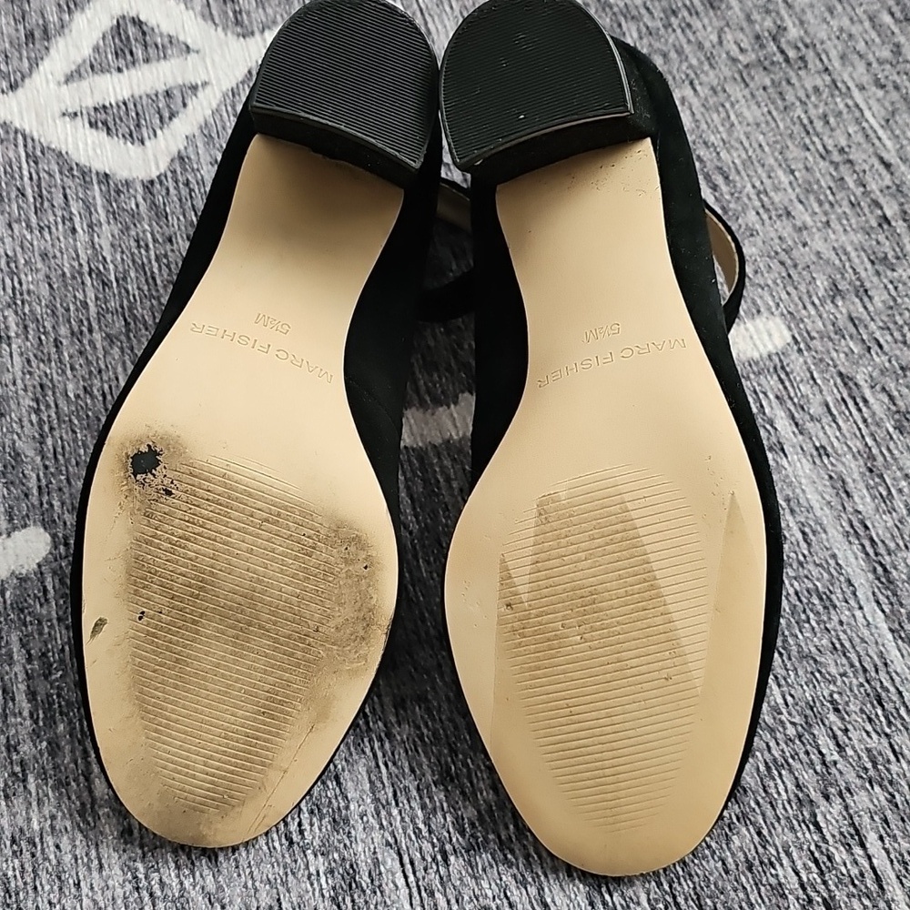 Marc Fisher Suede Heels - Picture 5 of 9